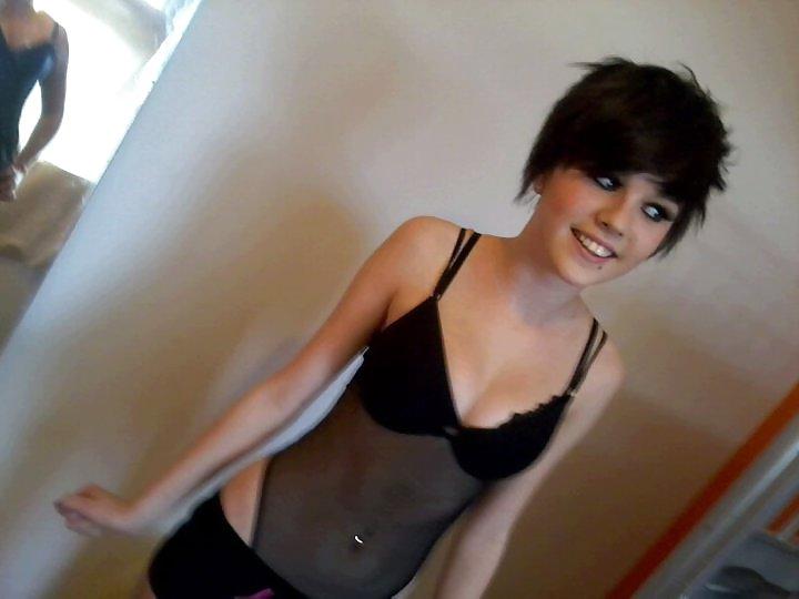 13P Crossdresser girls