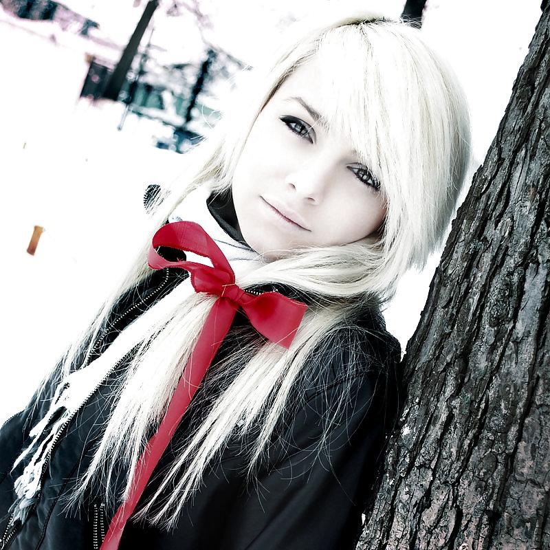 16P Clothed Emo 1