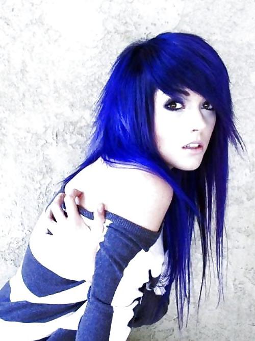 16P Clothed Emo 1