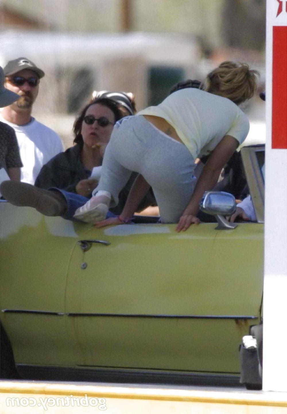 25P Jennifer Lopez Ass