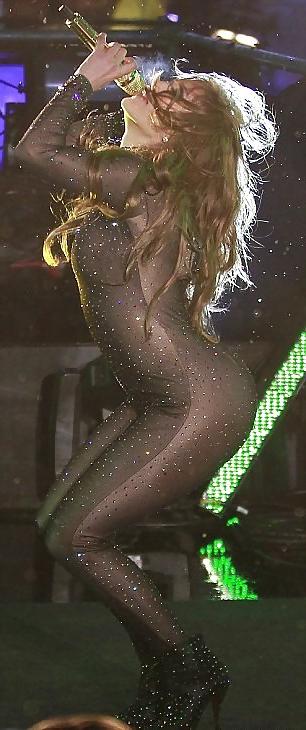 25P Jennifer Lopez Ass