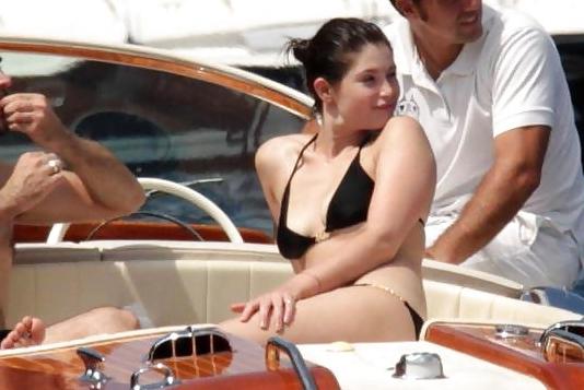25P Gemma Arterton mega collection