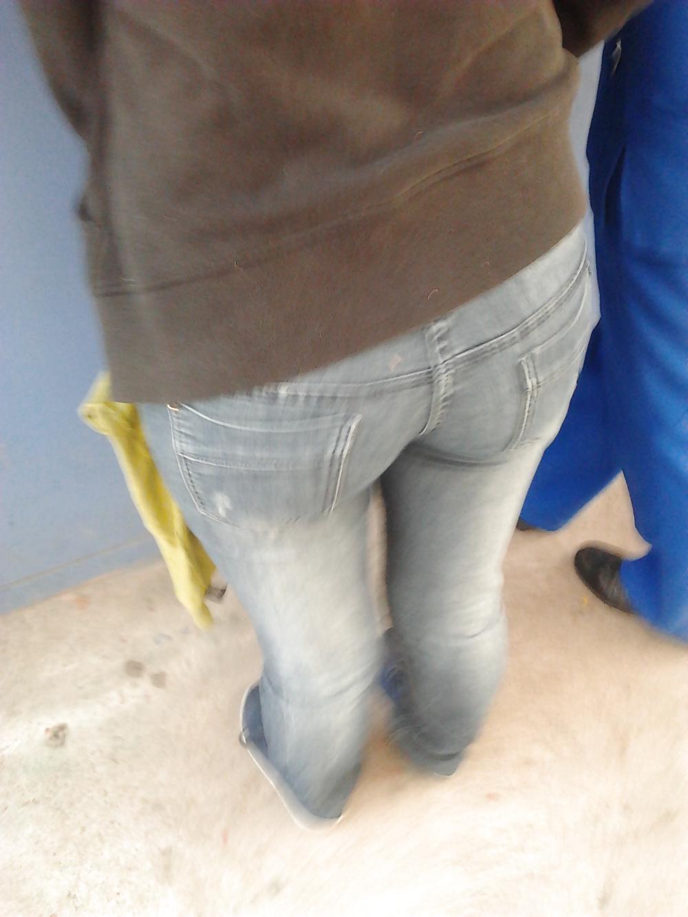 25P Street voyeur