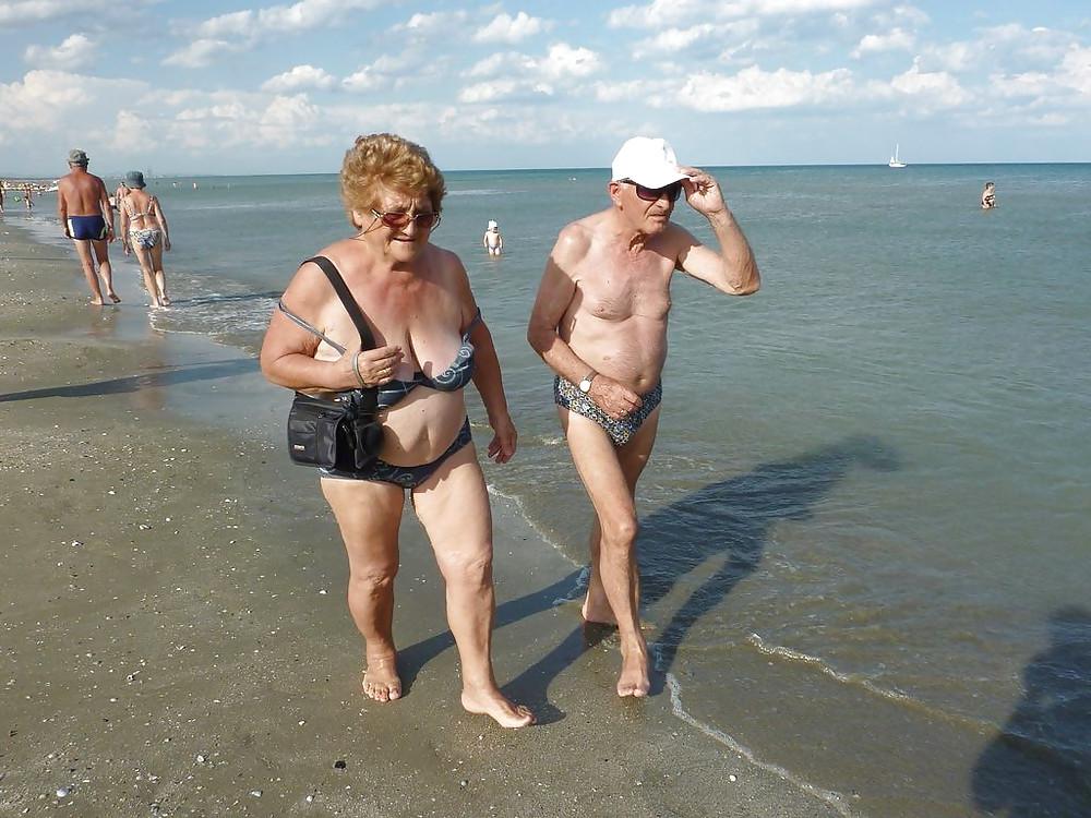 25P Grannies on beach 2