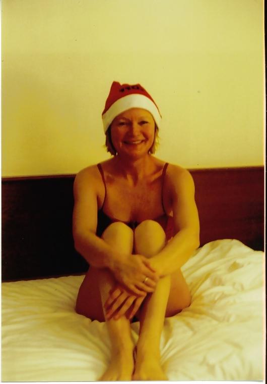 25P KEY - Pre-digital Erotic 03   some Polaroids perhaps