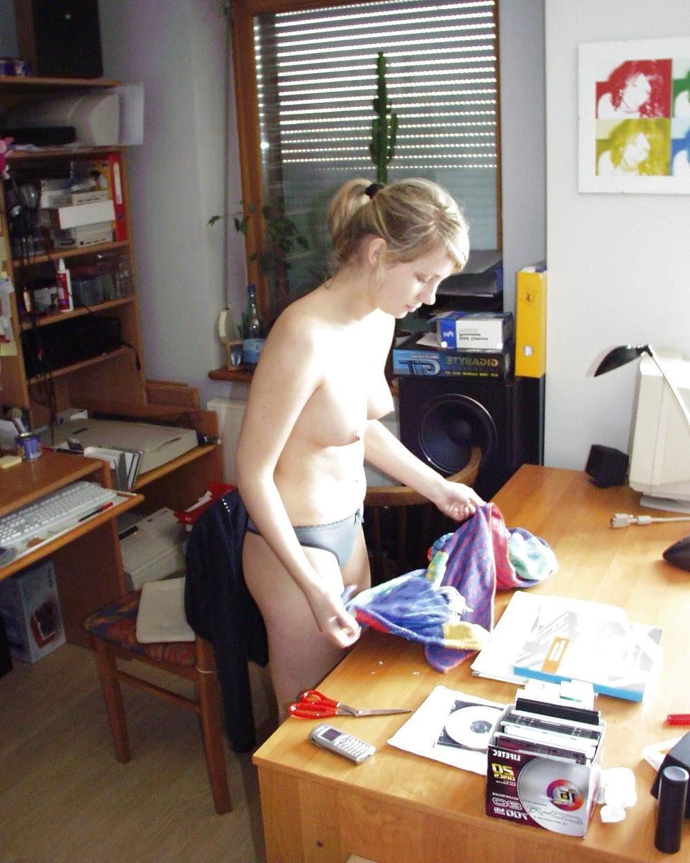 25P HOMEMADE SLUTS - Elena