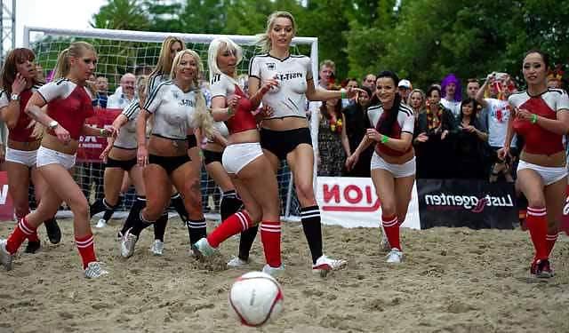 25P Sexy Fußball 2012