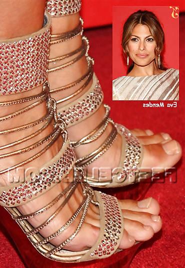 11P Celebrities feets