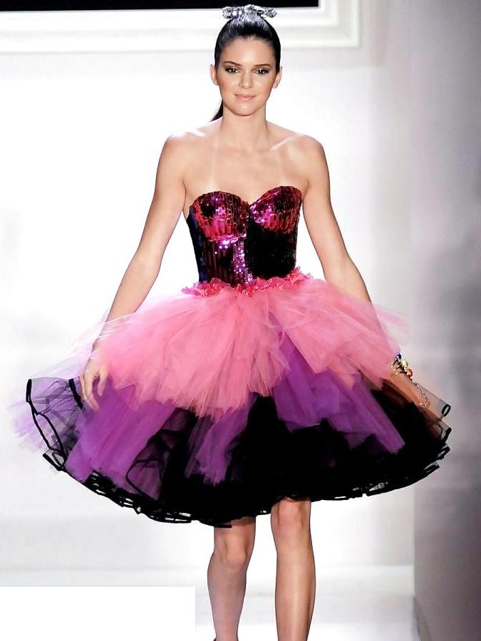 25P Kendall Jenner (Kardashian girl) mega collection
