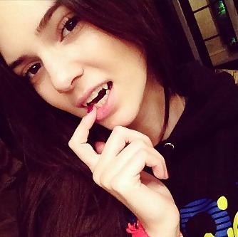 25P Kendall Jenner (Kardashian girl) mega collection