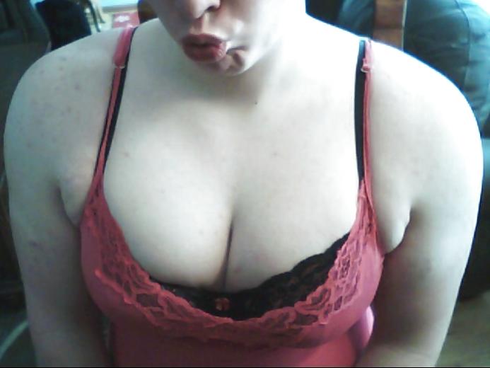 8P Gay Crossdresser BBW!!