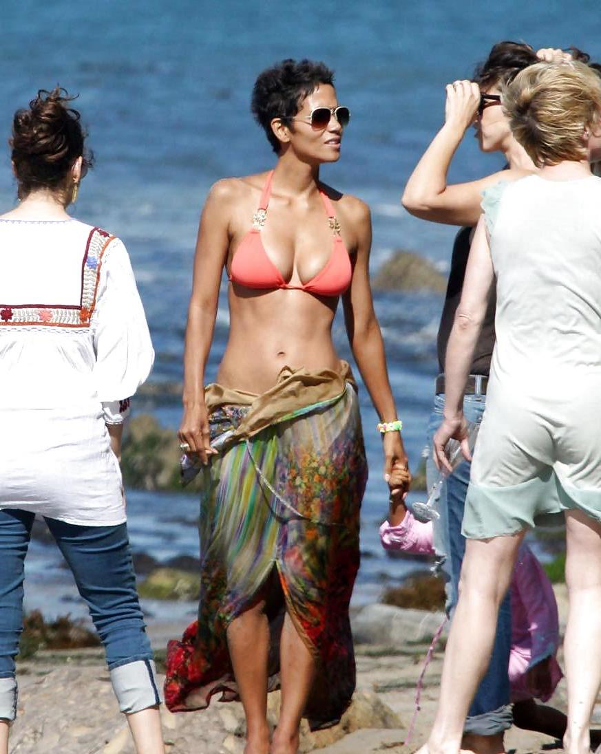 25P Beautiful Sunglasses Celebs 2 by Voyeur TROC