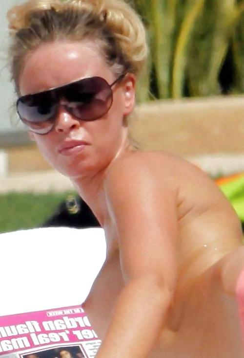 25P Celebs oops 7