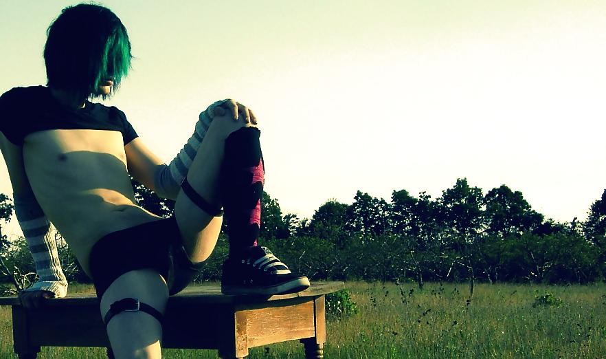 15P Me emo boy public field