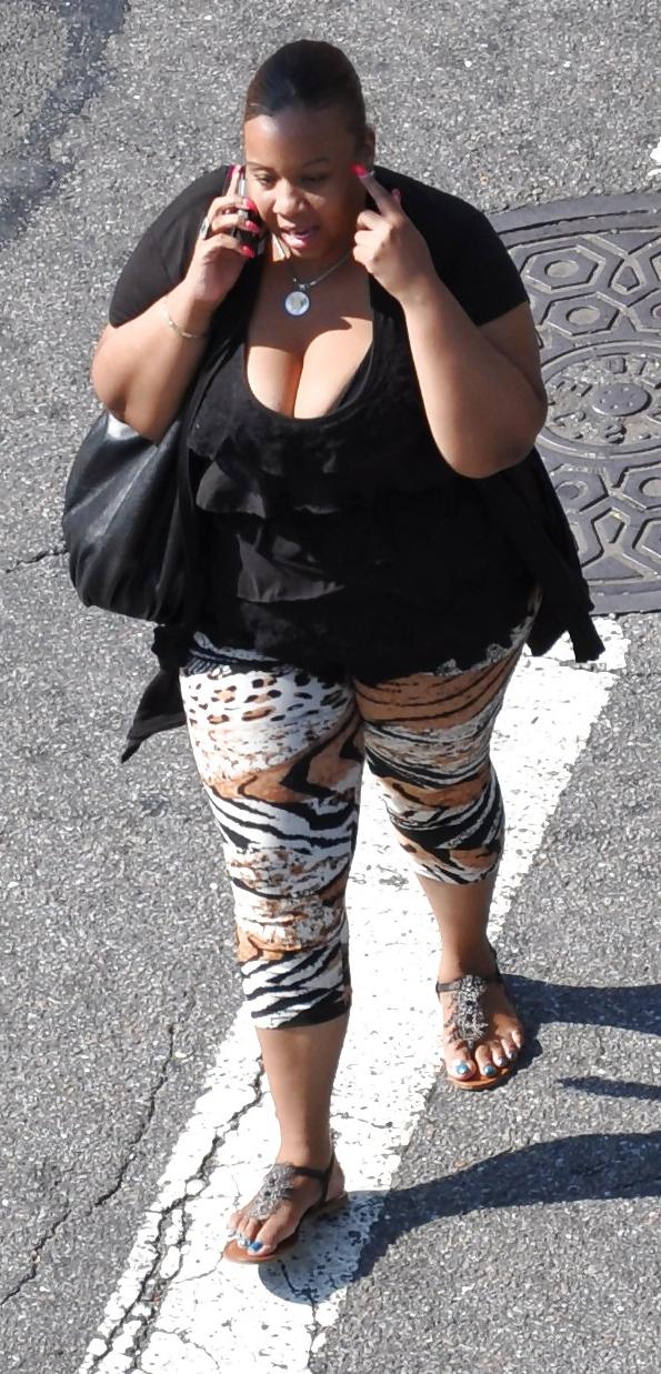 9P New York Street Slut