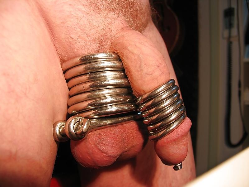25P Just a few more photos... shackles and sounds