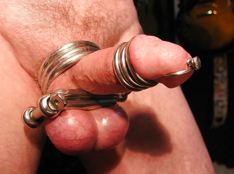 25P Just a few more photos... shackles and sounds
