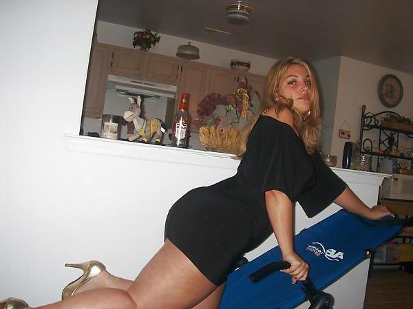25P Miss blond Argentinia Pawg fat big butt booty 