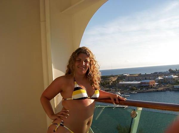 25P Miss blond Argentinia Pawg fat big butt booty 