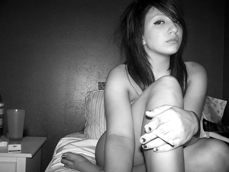 15P Emo Lesbians
