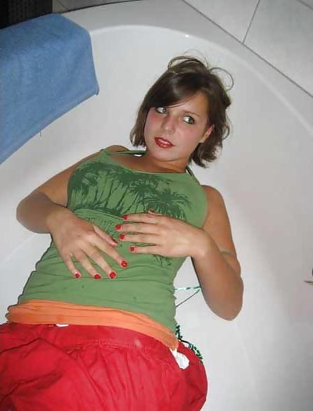 12P Yng german girl non nude