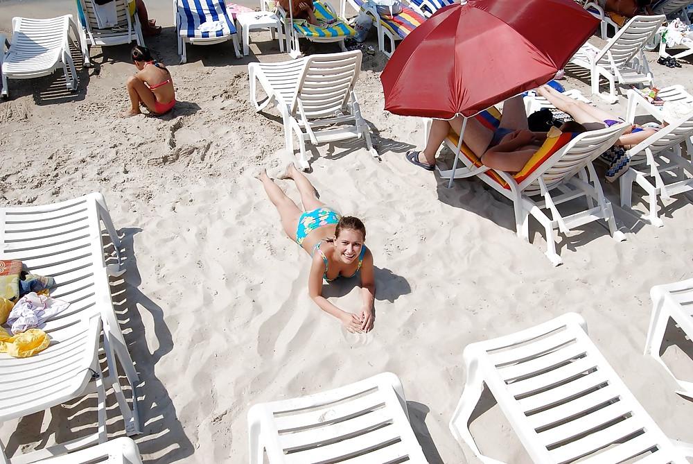 25P Teen On Vacation