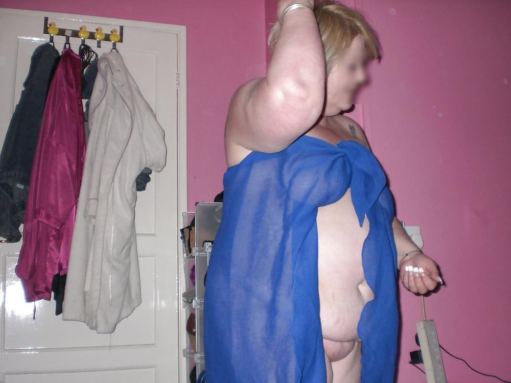 20P Jenny - Mature Prostitute in Swindon