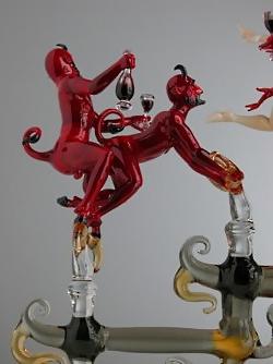 4P The erotic art of glass