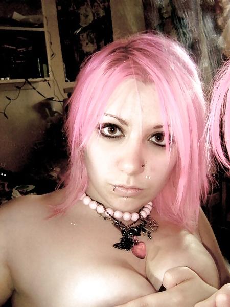 25P BIG BREASTED EMO SUCKING
