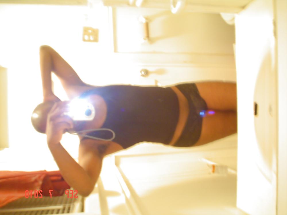 18P Arina'a Crossdressing Pics + NUDE