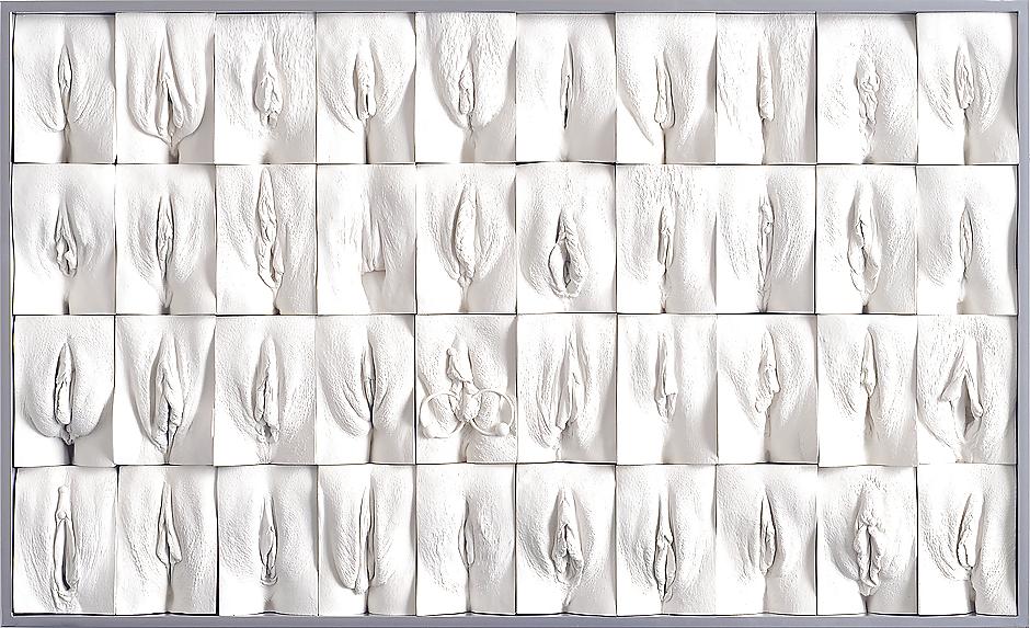 25P Big Erotic Sculptures 3 - Vulva Casts - Read Comment