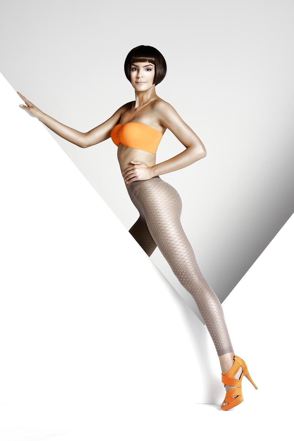 9P Burlington Legwear Spring-Summer 2013 