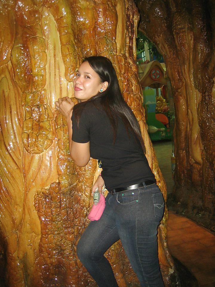 9P Sweet pinay