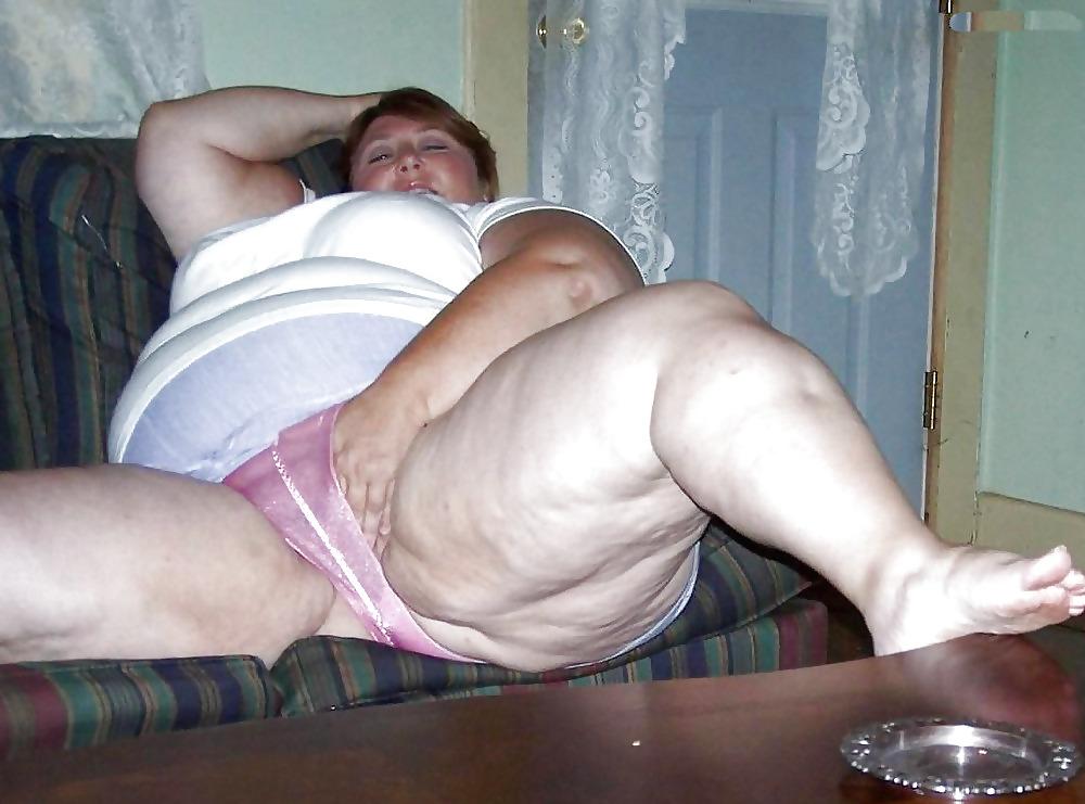 13P SSBBW Fiona Panty shots