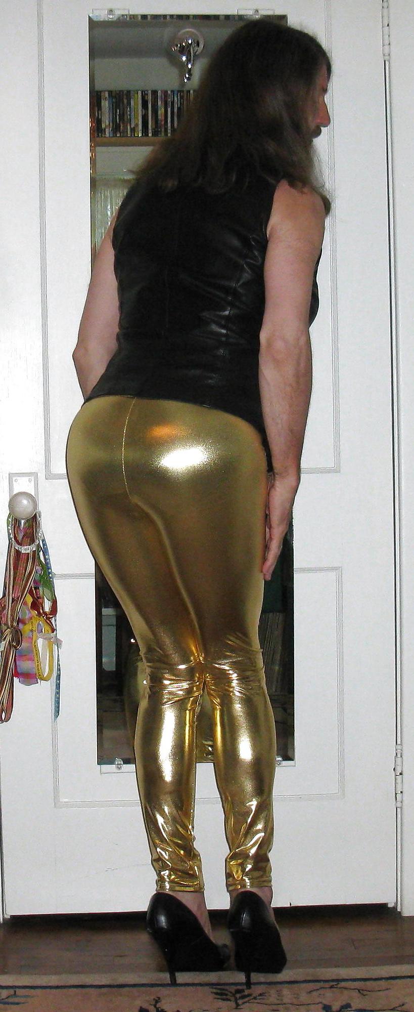 25P Crossdressing - Leather #2