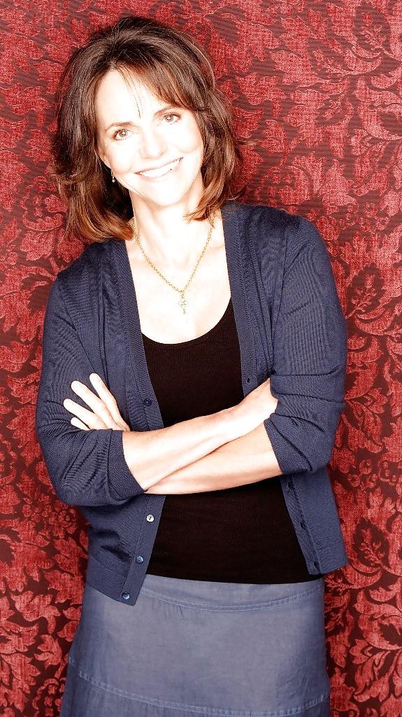 19P Vintage Cutie - Sally Field