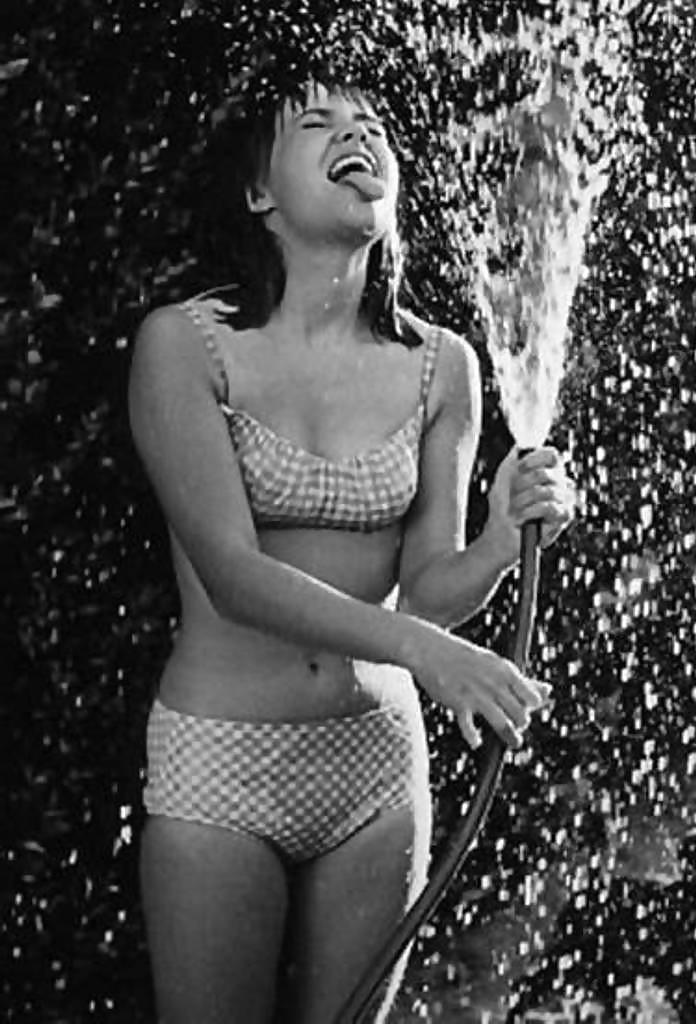 19P Vintage Cutie - Sally Field