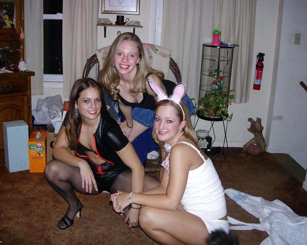 25P Milfs in Stockings