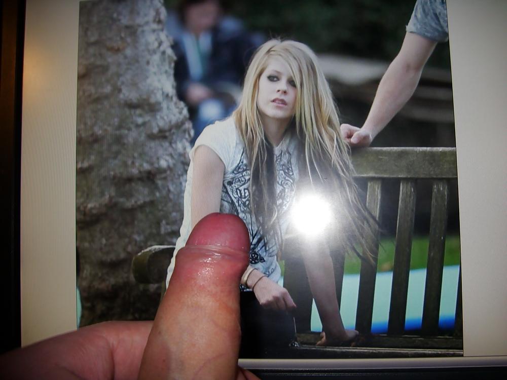 25P Avril Lavigne 2