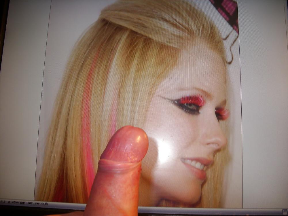 25P Avril Lavigne 2