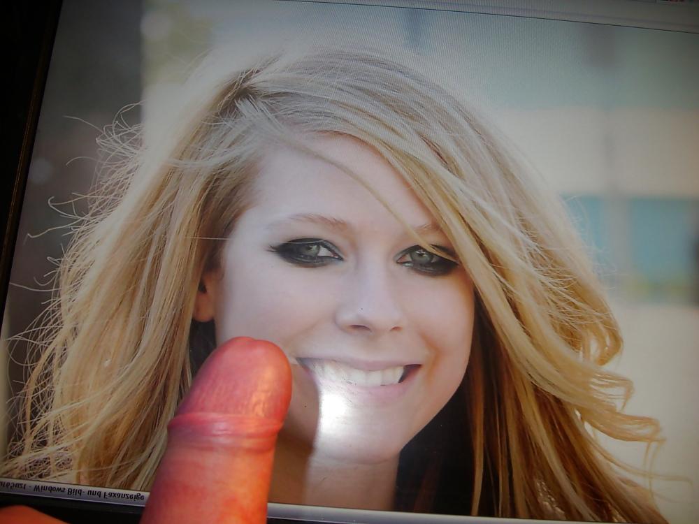 25P Avril Lavigne 2