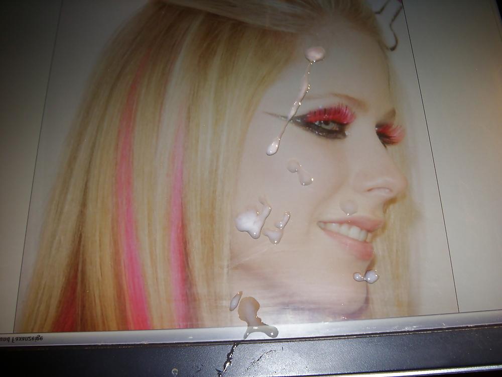 25P Avril Lavigne 2