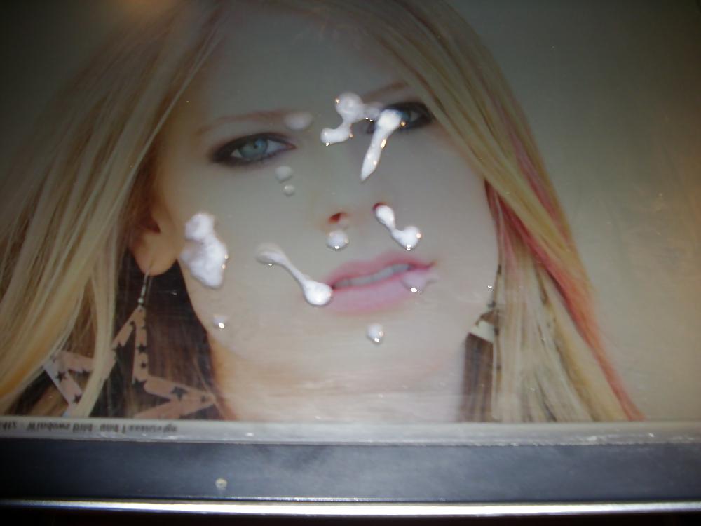25P Avril Lavigne 2