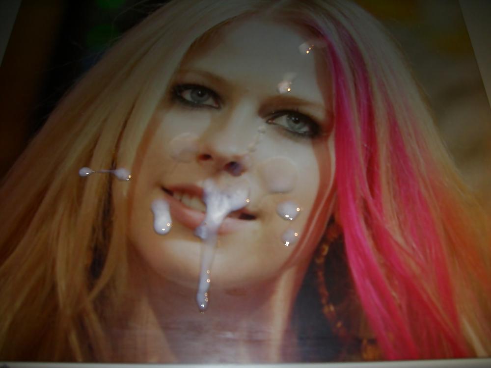 25P Avril Lavigne 2
