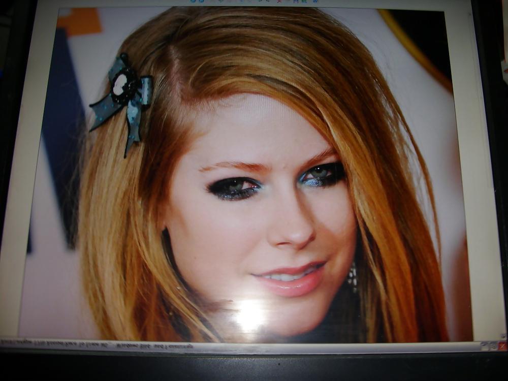 25P Avril Lavigne 2