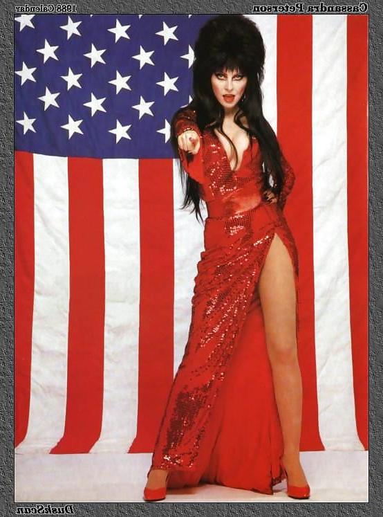 25P Cassandra Elvira Peterson Ulimate Nude Collection
