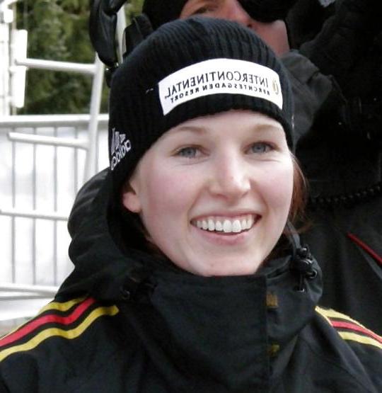 18P Anja Huber - German Skeleton Star