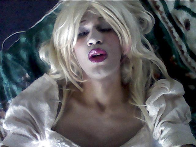 6P Bad Blonde Crossdresser