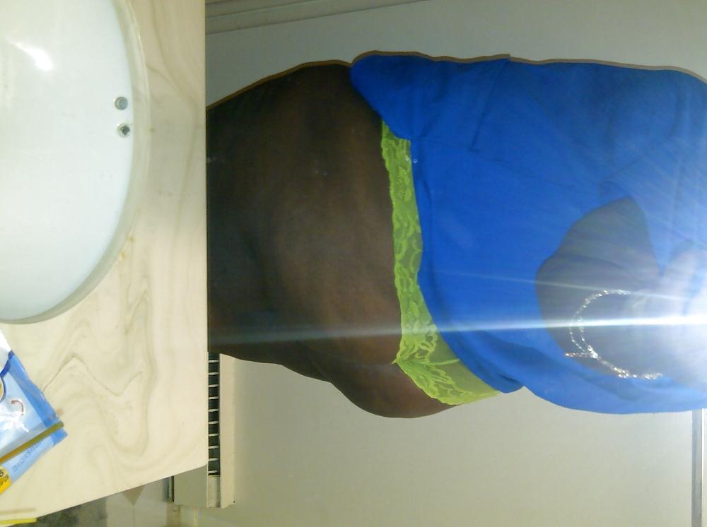 10P Big booty Nique