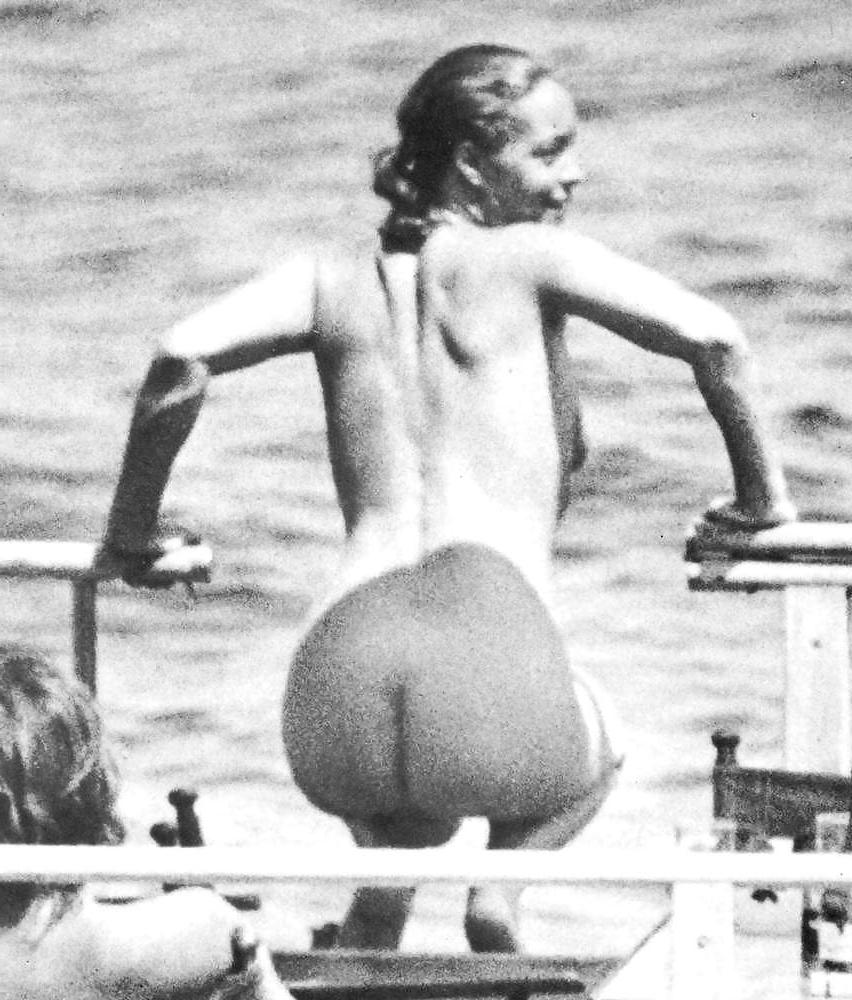 25P Romy Schneider (Nue)